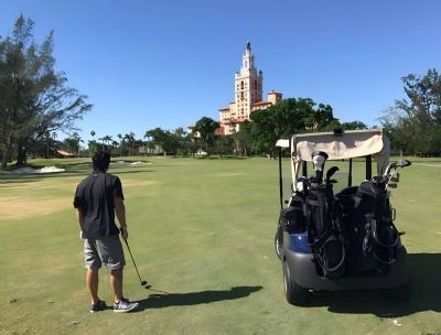 我公司的高尔夫球车已在巴西的高尔夫球场成功投入使用