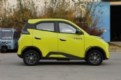 Fashionable New Energy Four-Wheel Vehicle