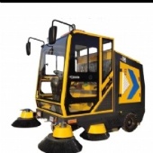 448V120A Yisen Hot Sales Ride on Electric Street RoadMLH Floor Sweeper /City Path Cleaning Sweeping Truck